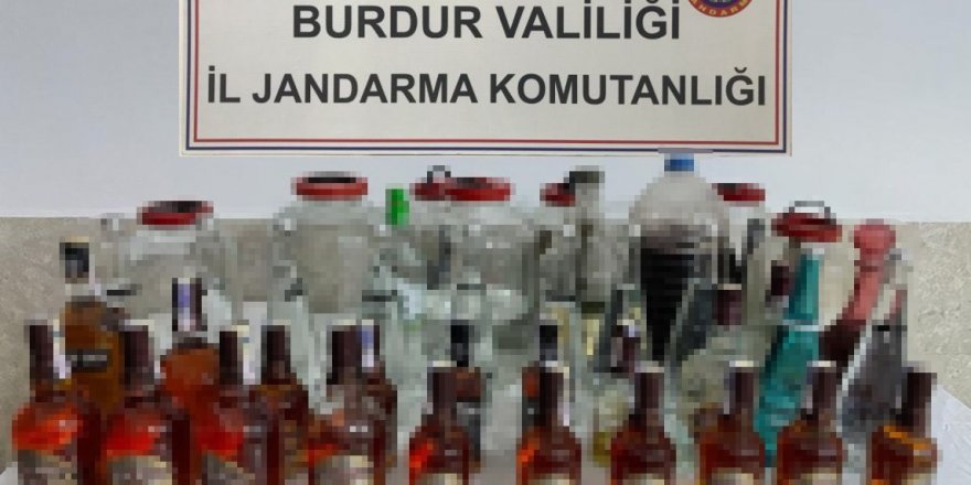 Yılbaşı Öncesi Sahte Alkol Üretimine Jandarma Operasyonu: 2 Gözaltı