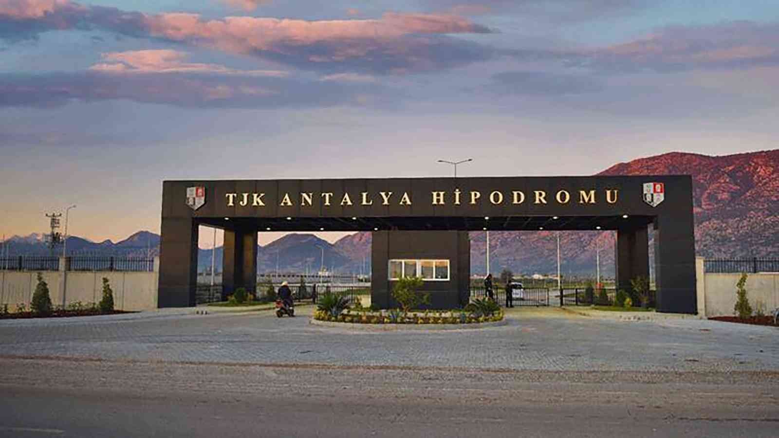 Türkiye’nin En Büyük 3. Hipodromu Açılıyor!