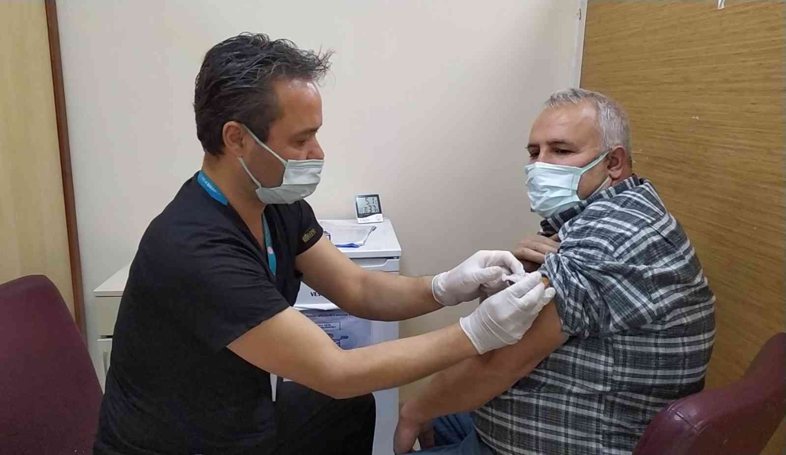 Hatay’da Turkovac Aşısı Hız Kesmeden Devam Ediyor