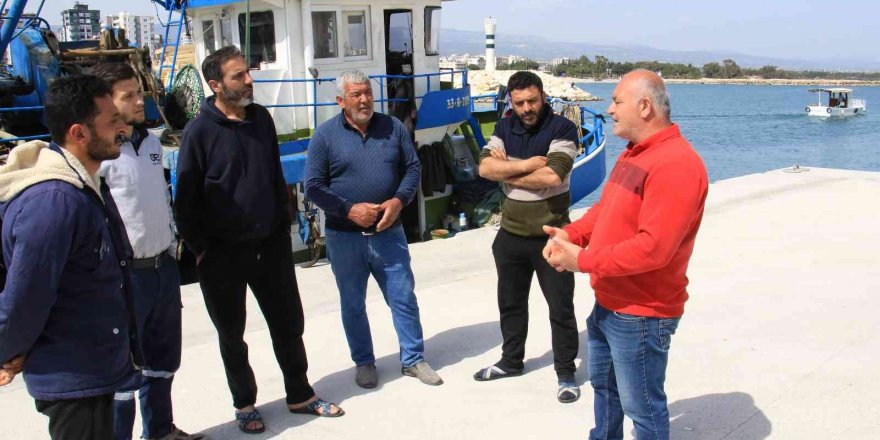 Akdeniz’de Balıkçılar Sezonu Erken Kapatmaya Başladı