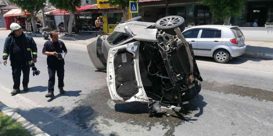 Refüje Çarpan Otomobil Takla Attı: 1 Yaralı