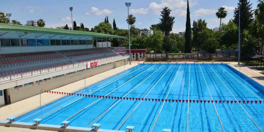 Atatürk Yüzme Havuzu’nun Üstü Kapanıyor