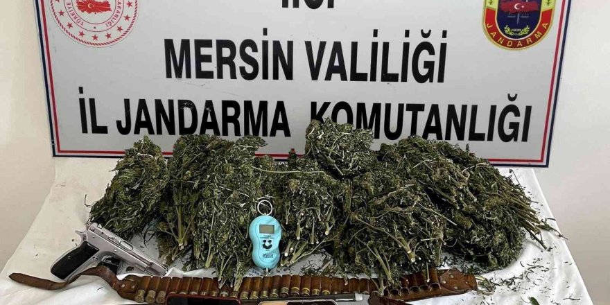 Mersin’de Uyuşturucu Satıcılarına Operasyon: 2 Kişi Tutuklandı