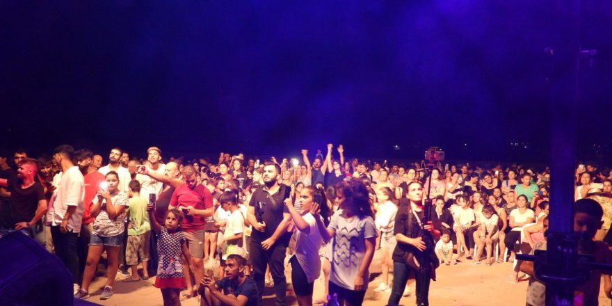 Hatay’da "halkımız Mutlu Olsun" Sloganıyla Konser Düzenlendi