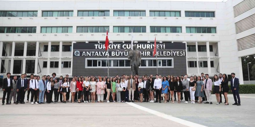 Antalya Büyükşehir Belediyesi Gençler İçin Dypall Ağı’na Üye Oldu