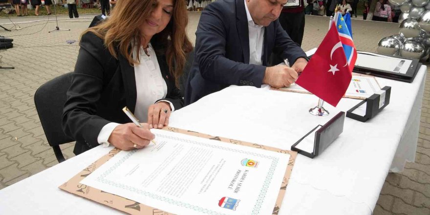 Valkeneş Ve Tarsus "kardeş Şehir" Protokolü İmzaladı