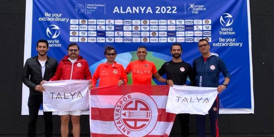 Antalyaspor Triatlon Takımı Sezonu Şampiyonlukla Kapattı