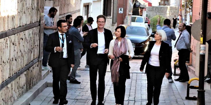 Ab Türkiye Delegasyonu Başkanı Büyükelçi Meyer-landrut, Terör Saldırısını Kınadı