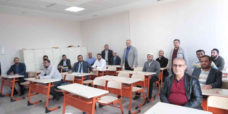 Arapça Mütercim-tercümanlık Sınavı Adana’da Yapıldı