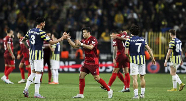 Katkı Fenerbahçe'den