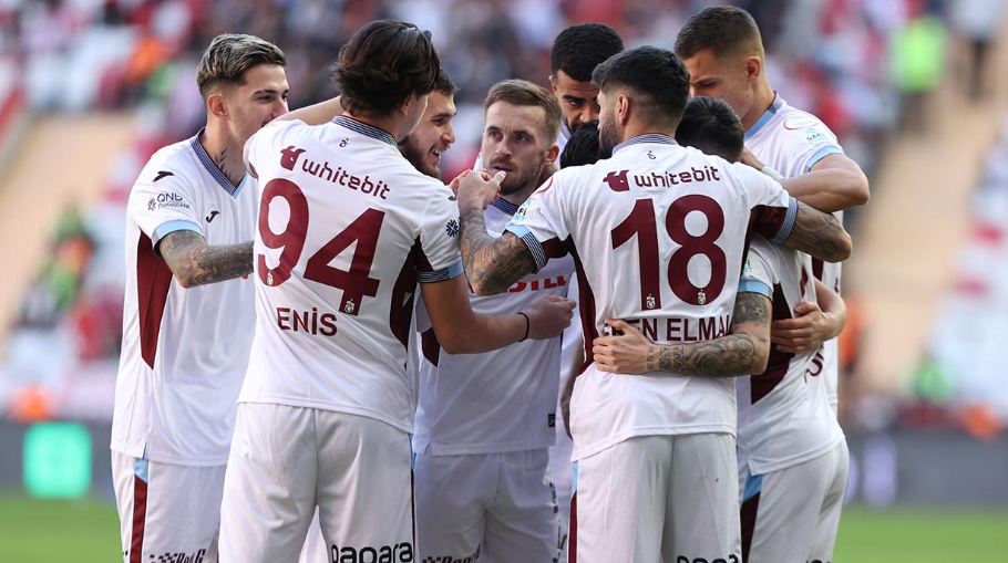 Trabzonspor'da 13 Oyuncudan Katkı