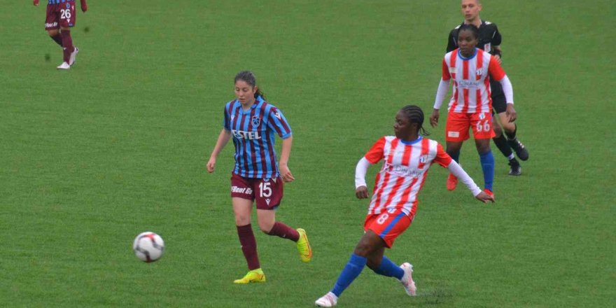Kadın Futbol Süper Ligi: Adana İdmanyurdu Sk: 2 - Trabzonspor: 1