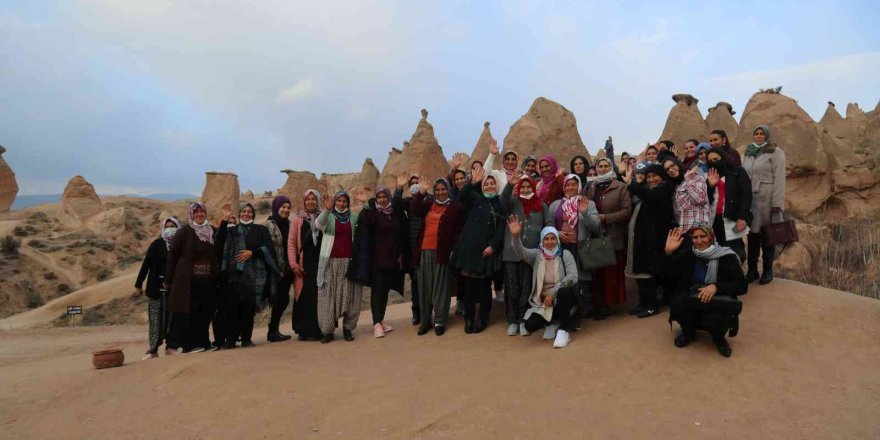 Mezitli Belediyesinden Üretici Kadınlara Kapadokya Gezisi