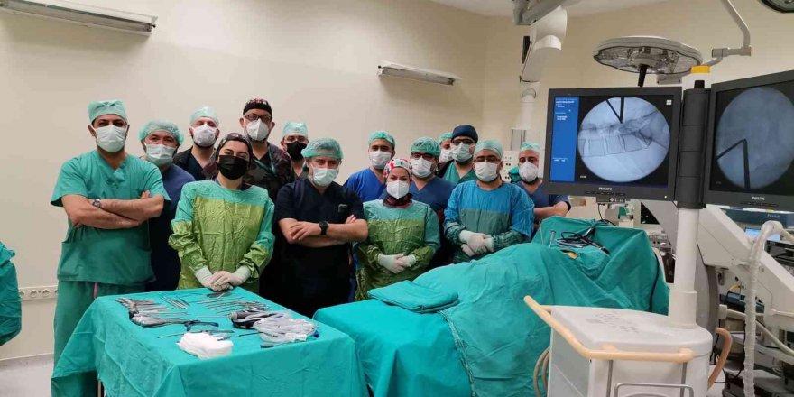 İki Portallı Kapalı Endoskopik Ameliyat Tekniği Kahramanmaraş’ta Uygulanmaya Başlandı