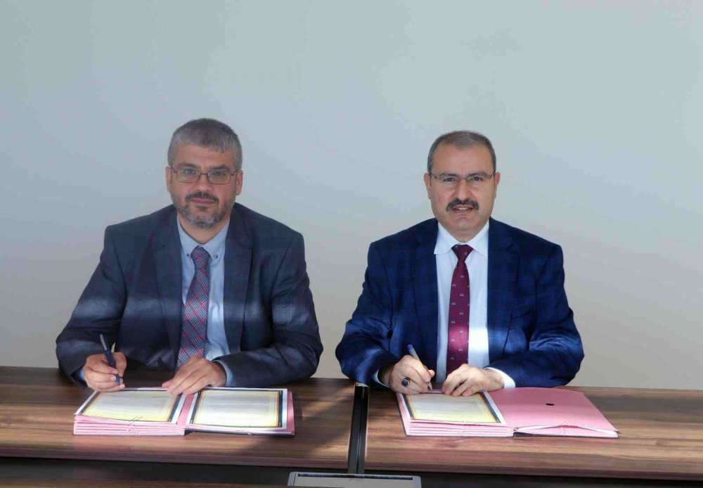 Tarsus Üniversitesi İle Eyüp Aygar Fen Lisesi İşbirliği Anlaşması İmzalandı