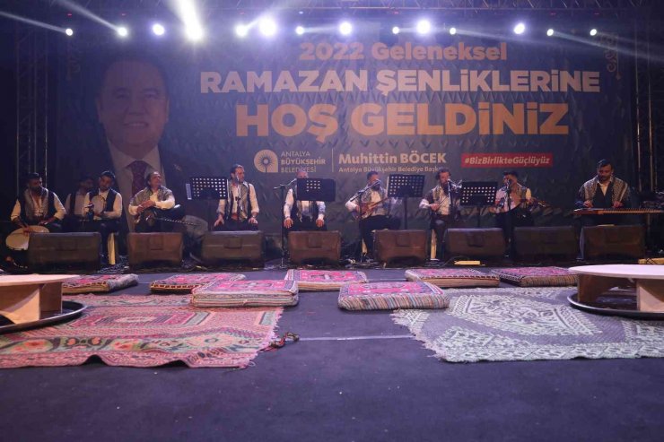 Antalya’da Ramazan Etkinliklerinde Sıra Gecesi