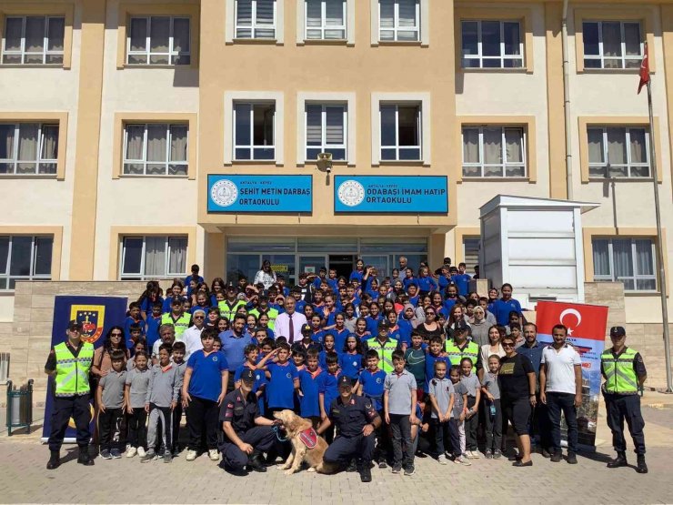 Antalya’dan Jandarmadan 12 Bin 500 Öğrenciye Trafik Eğitimi