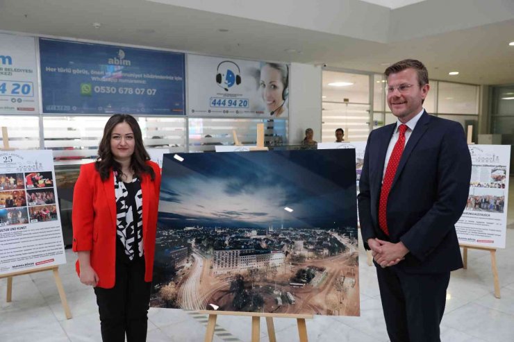 Antalya-nürnberg Kardeş Şehir İlişkilerinin 25. Yılını Kutluyor
