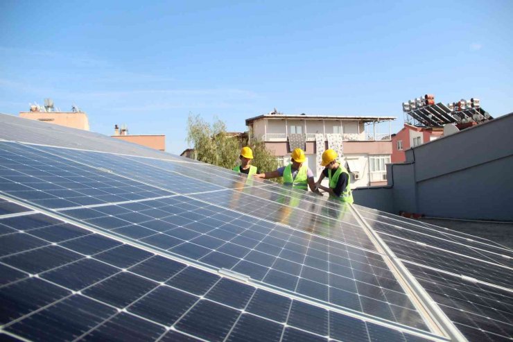 Antalya’da Okullar Enerjisini Güneşten Karşılayacak