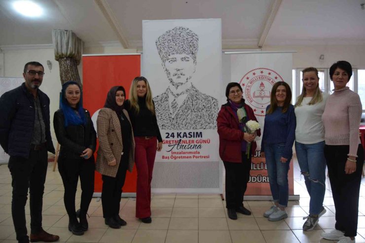Burdur’da 404 Öğretmen Atatürk Portresinde Buluştu