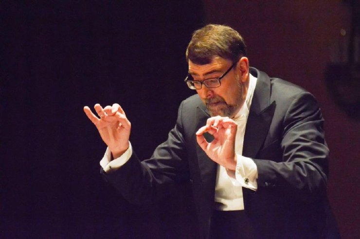 Çukurova Devlet Senfoni Orkestrası İki Yıldızı Ağırlıyor