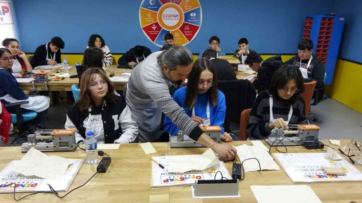 Osmaniye’de “geleceğin Teknoloji Yıldızları” Eğitime Başladı